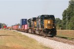 CSX 4043 leads NB